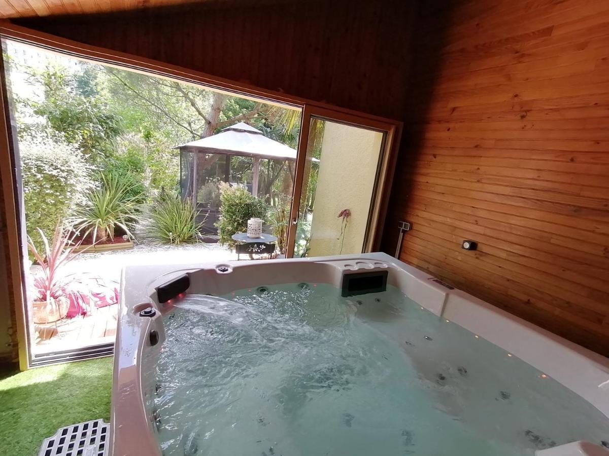Guest House Dans Jardin Exotique Proche D'Une Voie Verte Morlaix Ngoại thất bức ảnh